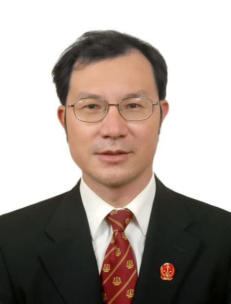 李明忠